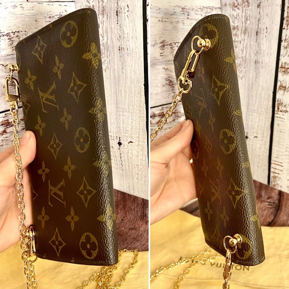 Louis Vuitton Sarah Wallet Crossbody - Picture 4 of 11